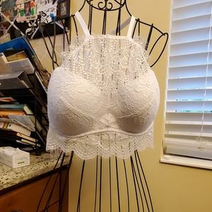 Victoria Secret push up pigeonnant  lace bra